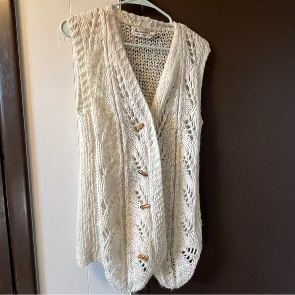 VTG Wool Blend Sweater Vest Lace Chunky Knit Wooden Toggle Buttons Italy White - Picture 2 of 11